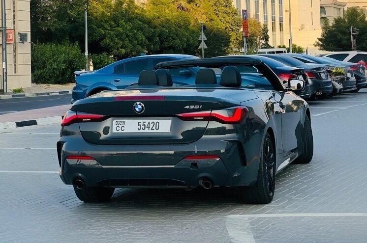 Bmw 4 Series 2023 照片 2