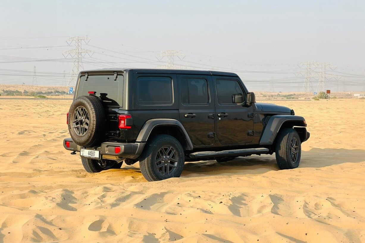 Jeep Wrangler 2025 photo 2