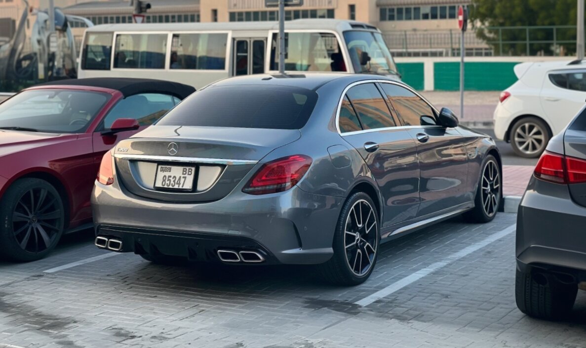 Mercedes C级 2025 照片 2