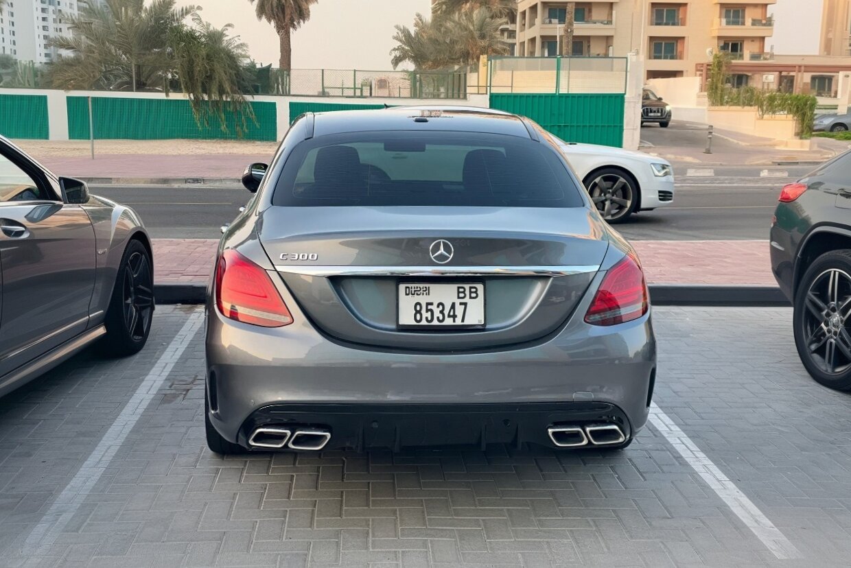 Mercedes C级 2025 照片 3