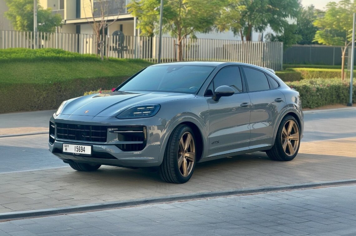 Фото 1: Porsche Cayenne 2025