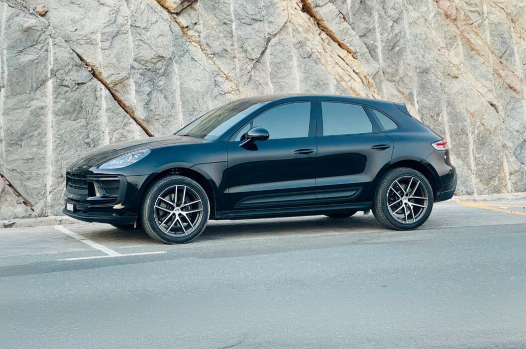Foto 3 de Porsche Macan 2025