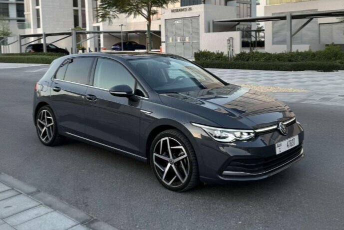 Foto 1 van Volkswagen Golf 8 2024