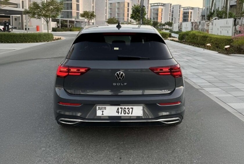 Foto 3 van Volkswagen Golf 8 2024