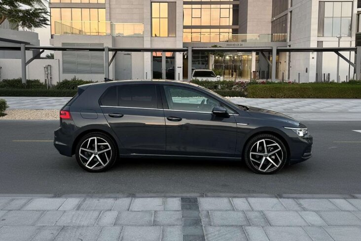 Foto 5 van Volkswagen Golf 8 2024