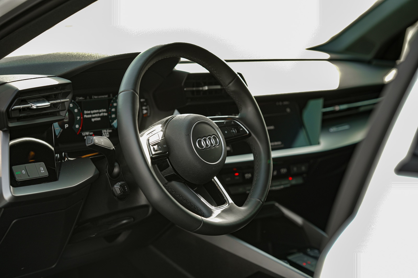 Audi A3 2023 photo 3