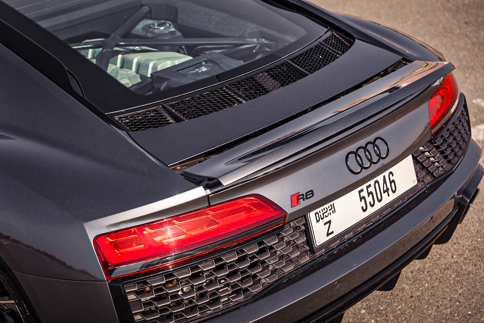 Audi R8 2023 photo 2