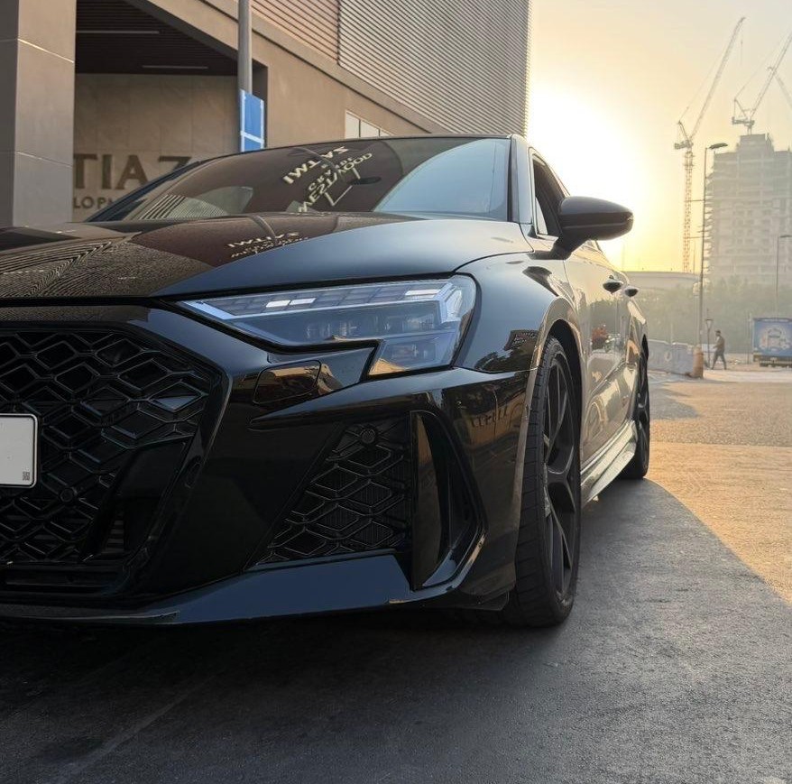 Audi RS3 2025 (Mythos Black Metallic)