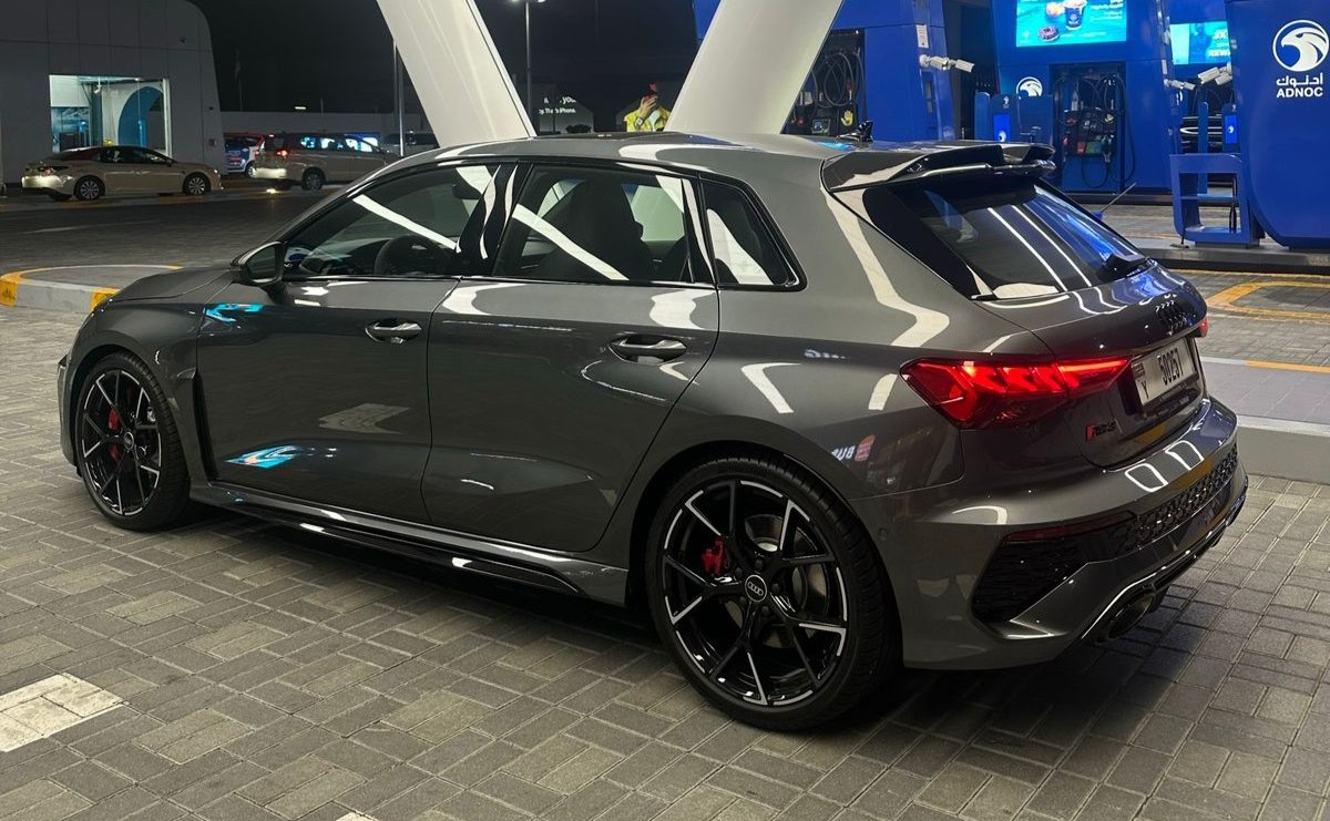 Audi RS3 2024 photo 2