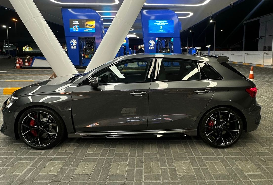 Audi RS3 2024 (Daytona Grey Pearl Effect)
