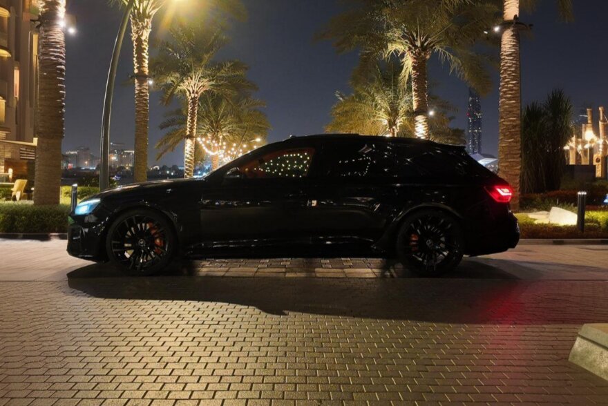 Audi RS4 (HERMES INTERIOR) 2023 photo 7