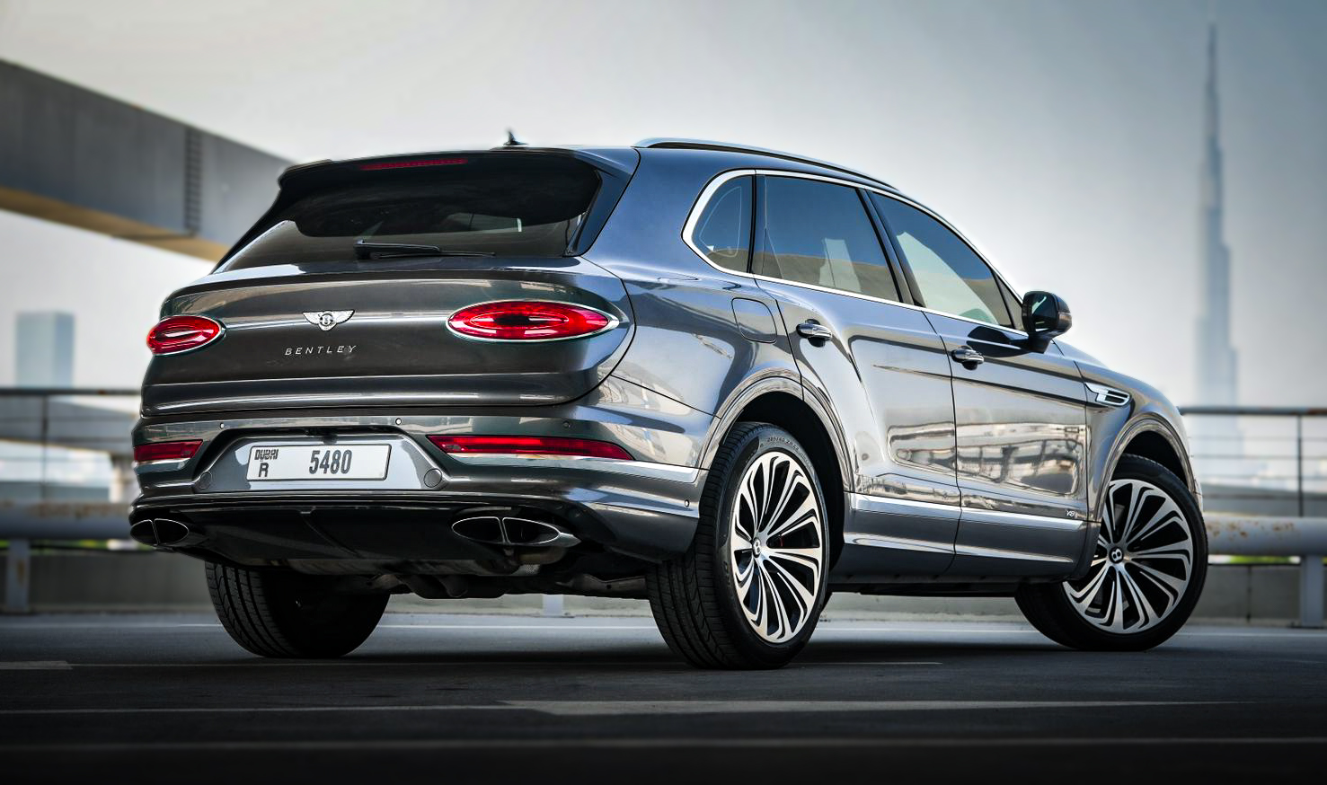 Bentley Bentayga 2022 photo 2