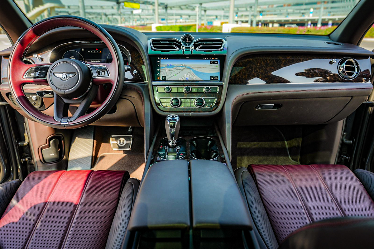 Bentley Bentayga 2022 photo 4