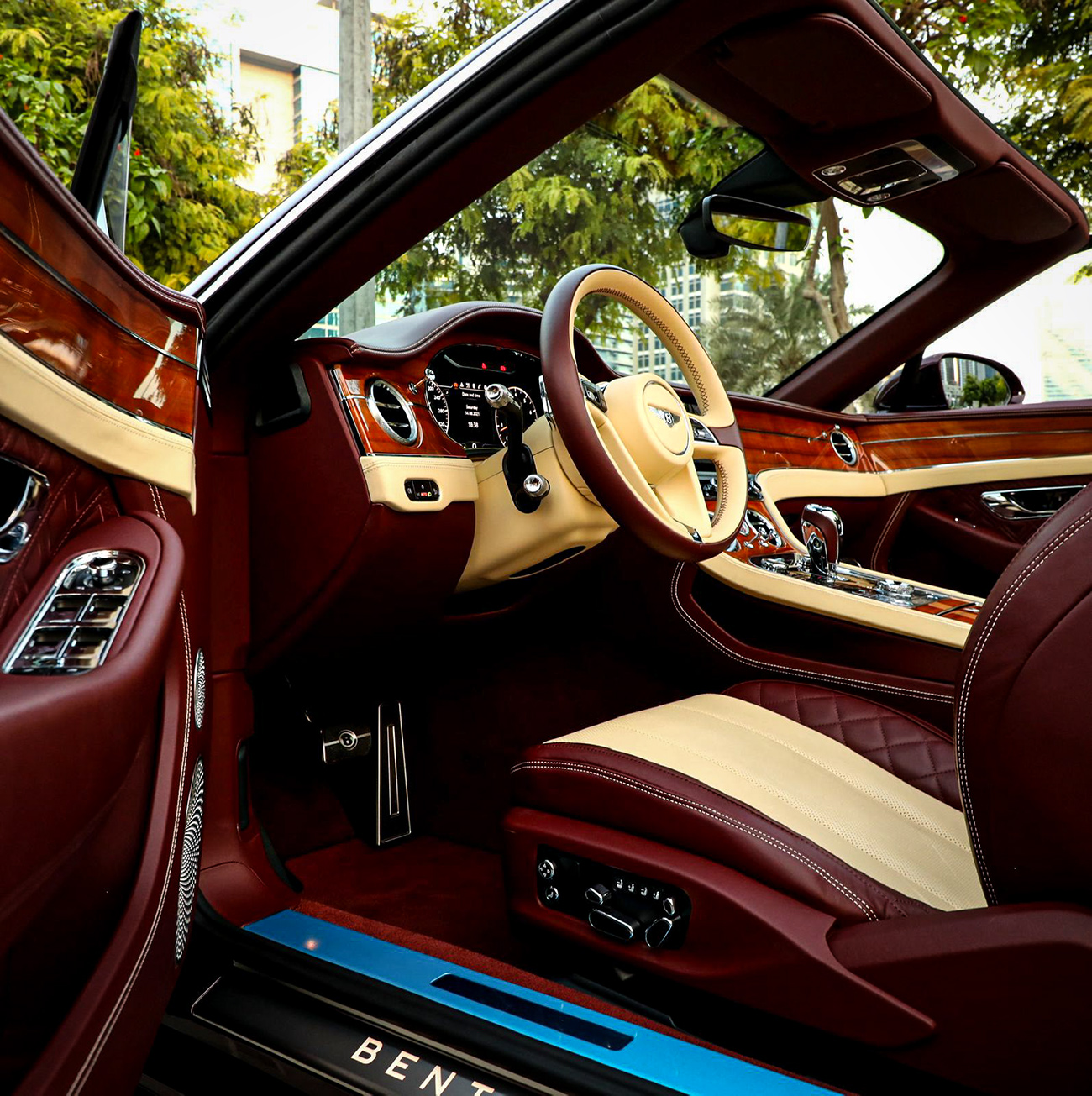 Bentley Continental GT 2023 photo 5