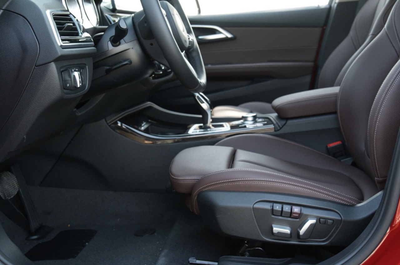 Bmw 1 Series 2024 photo 4