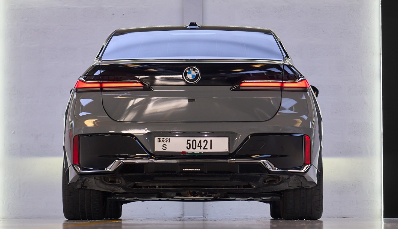 Bmw 7 Series 735i 2024 photo 4