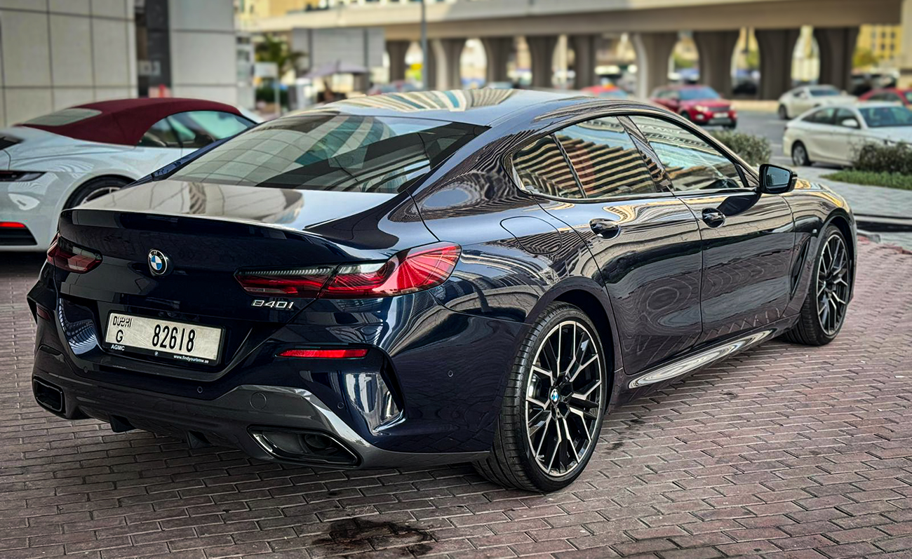 Bmw 8 Series 840i 2024 photo 2