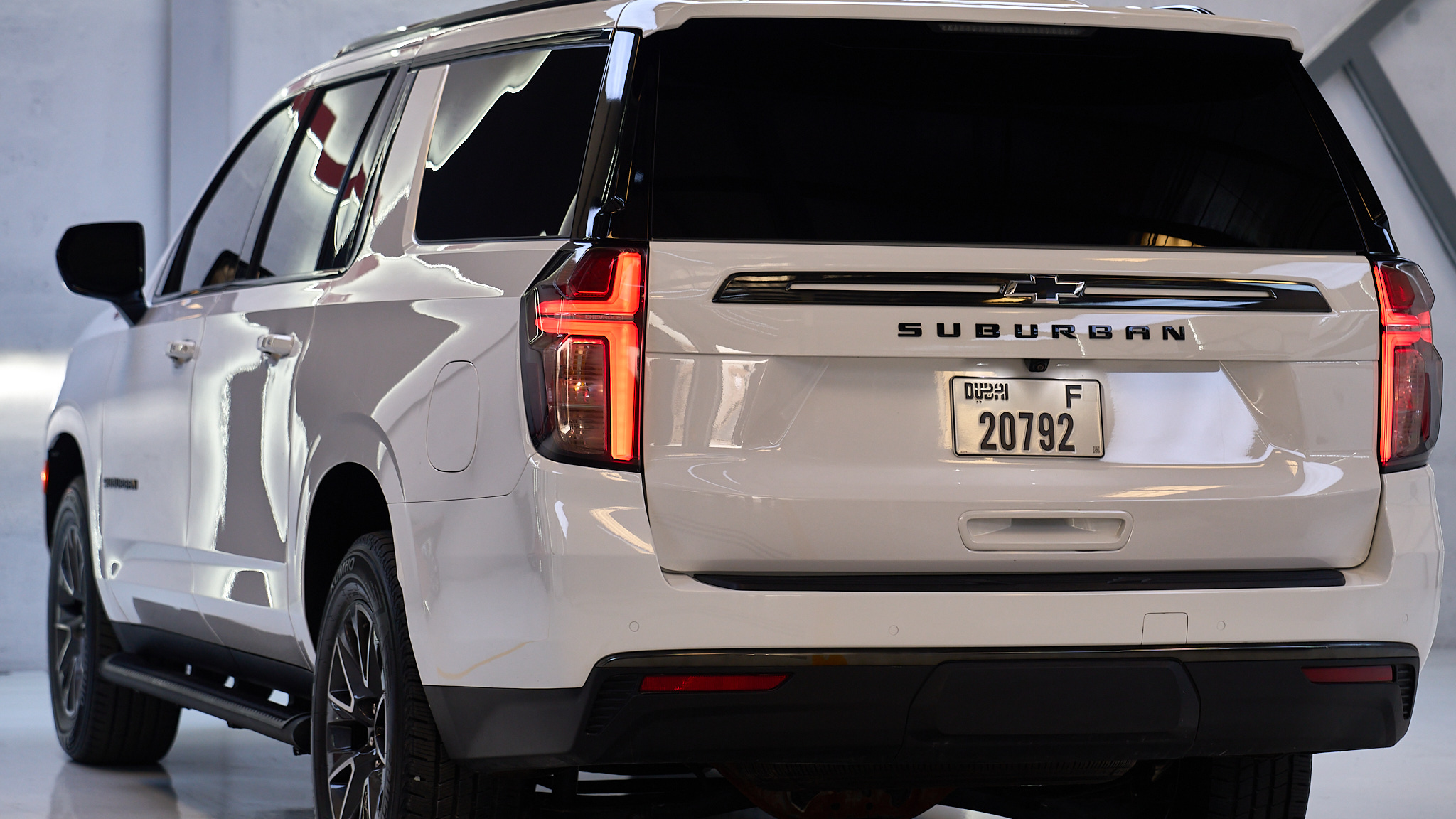 Chevrolet Suburban Z71 2024 photo 4