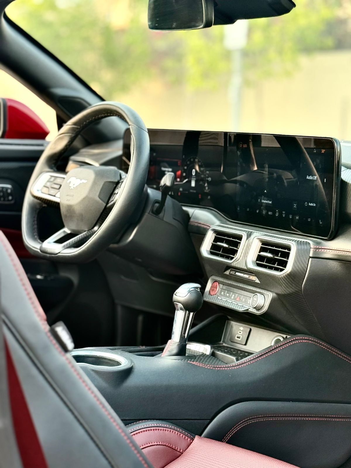 Ford Mustang 2025 photo 6