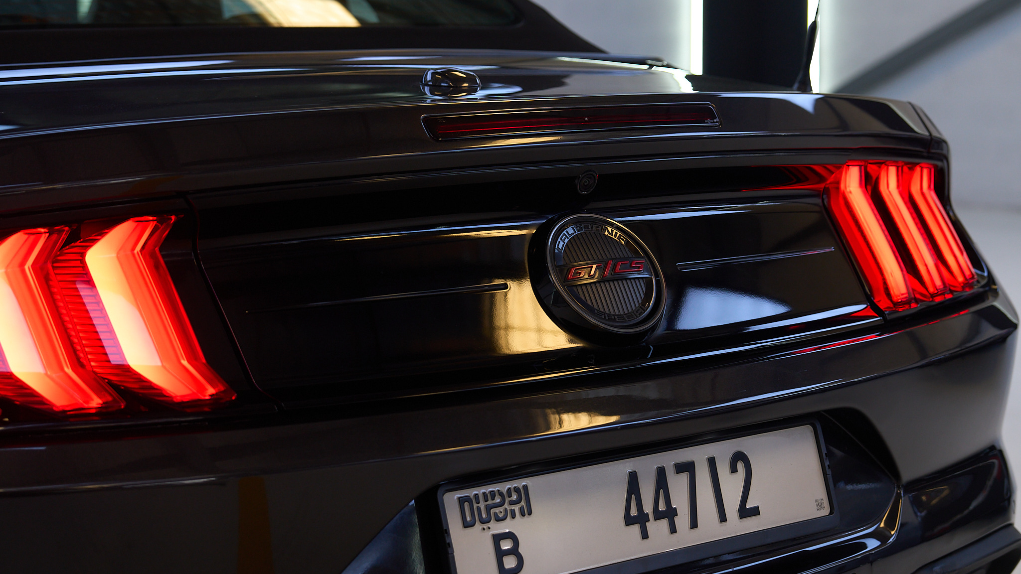 Ford Mustang GT California Special 2024 photo 3