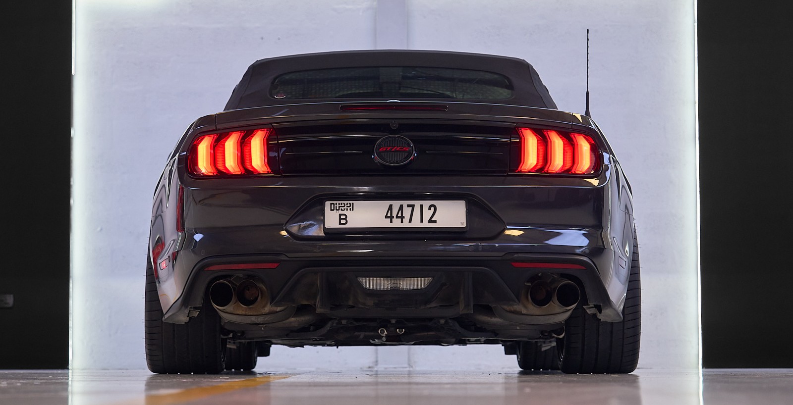 Ford Mustang GT California Special 2024 photo 2