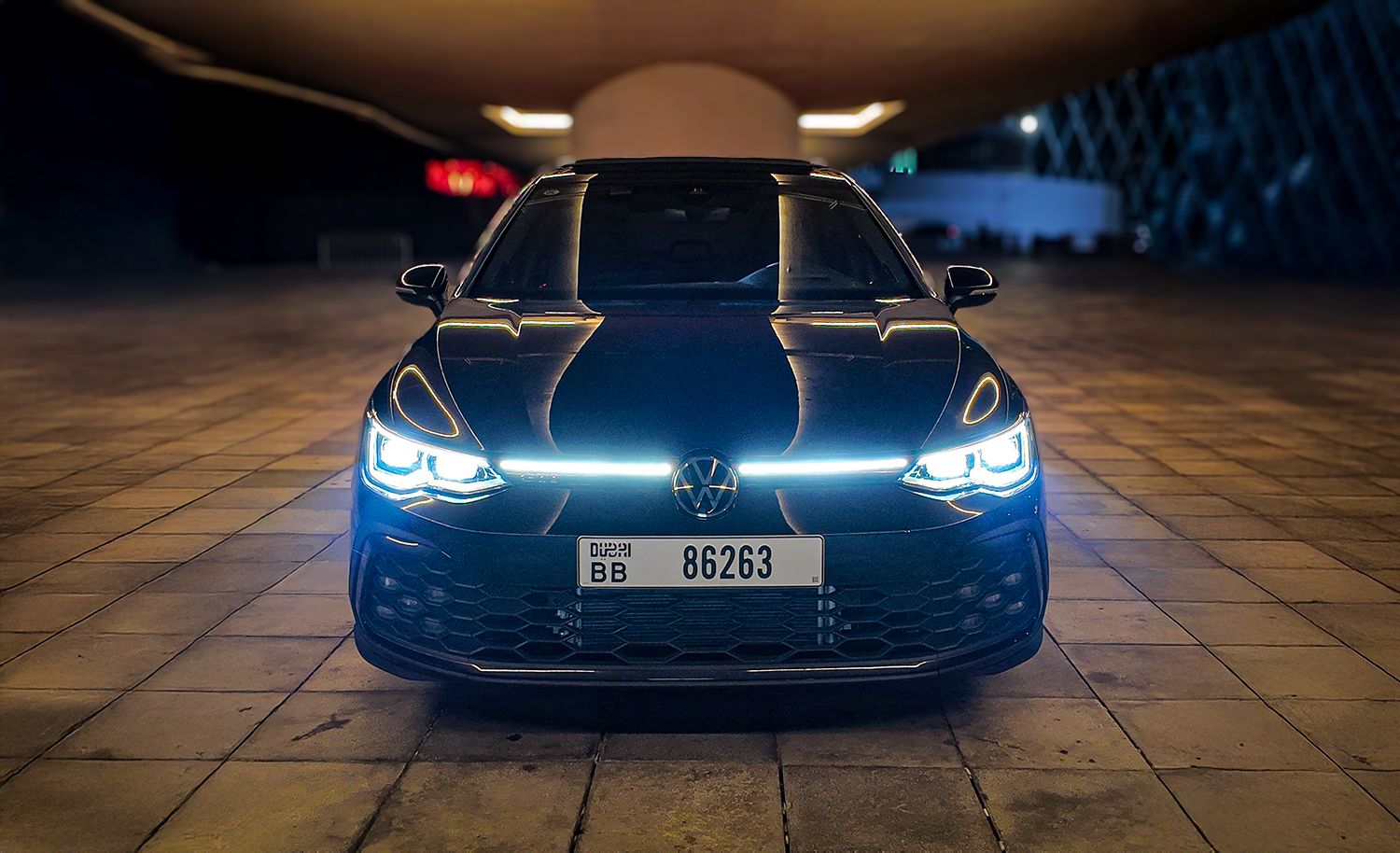 Volkswagen Golf 8 GTI 2023 photo 2