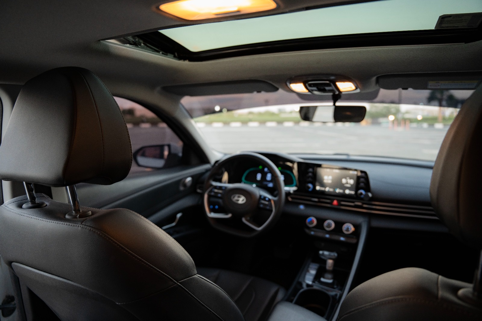 Hyundai Elantra 2024 photo 4