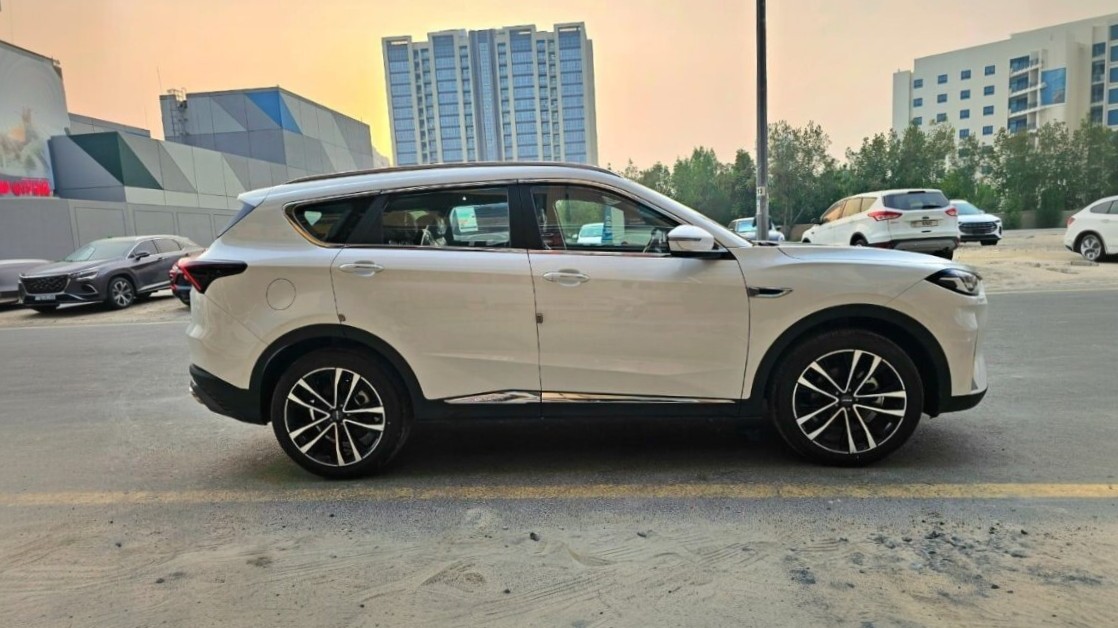 Jetour x70 2023 photo 2
