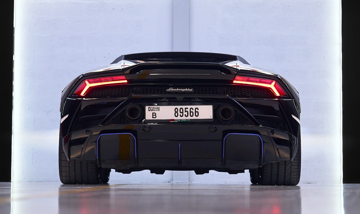 Lamborghini Huracan 2024 photo 2