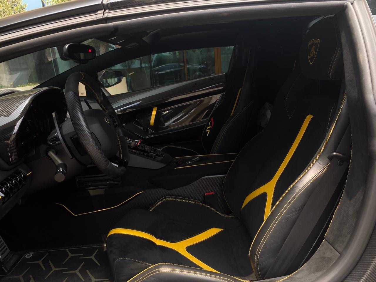 Lamborghini Aventador 2023 photo 5