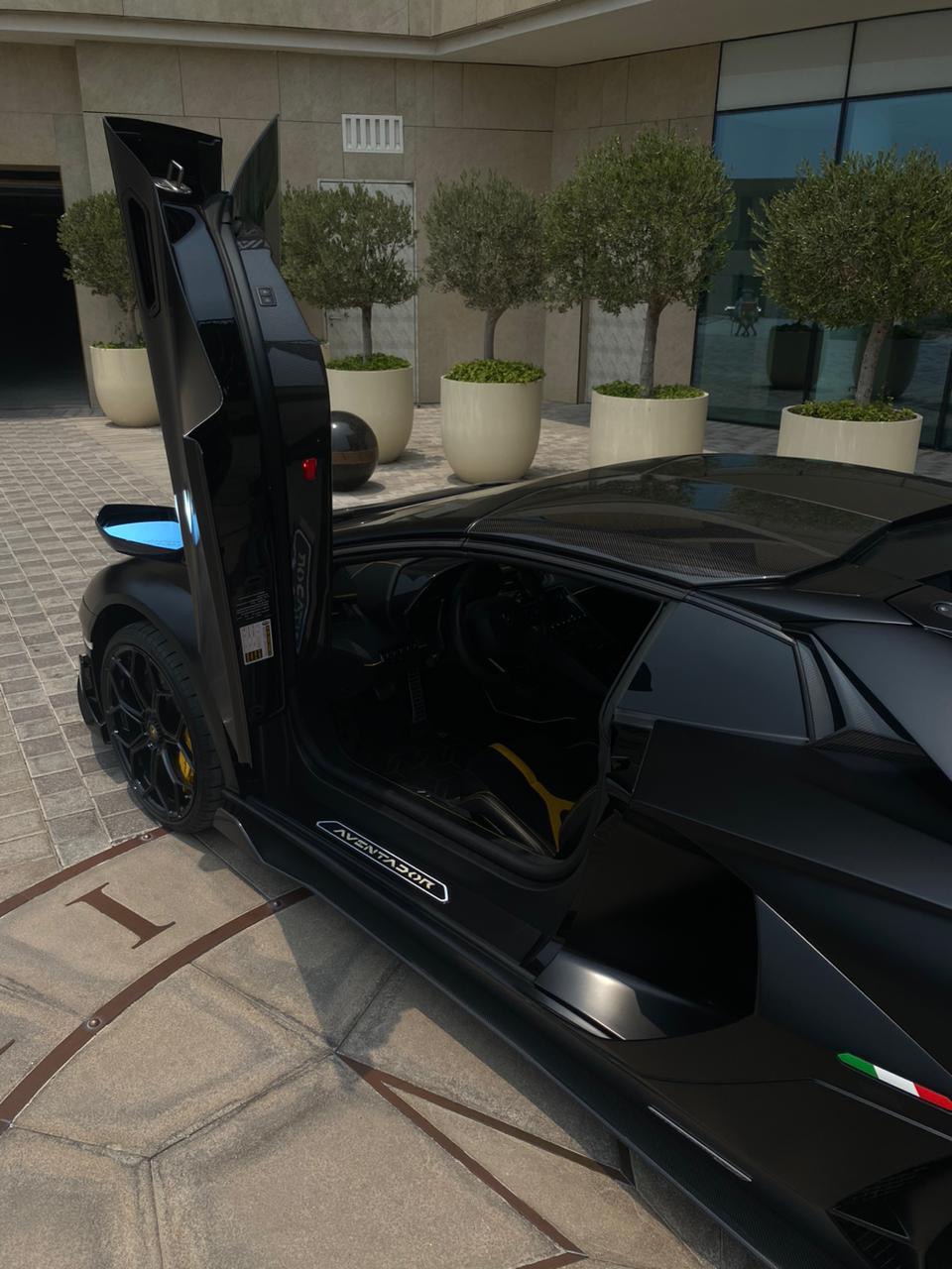 Lamborghini Aventador 2023 photo 7