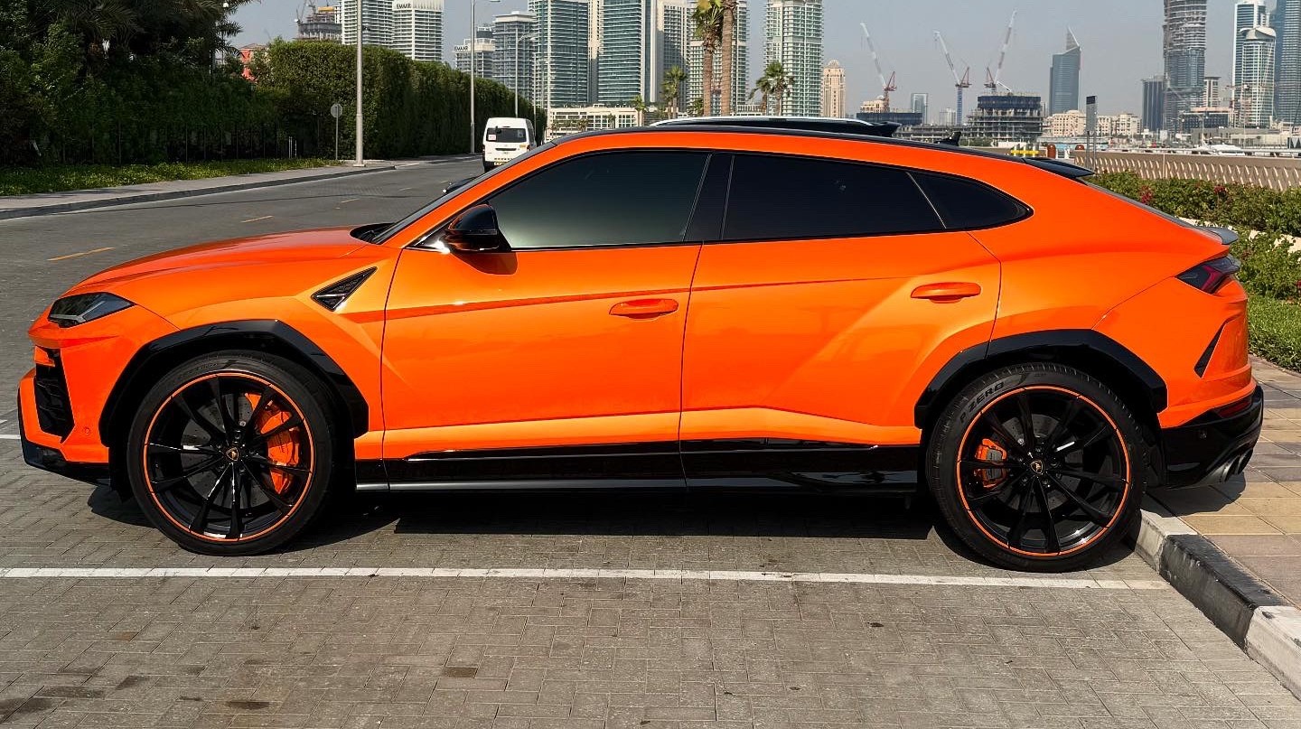 Lamborghini Urus 2023 photo 2