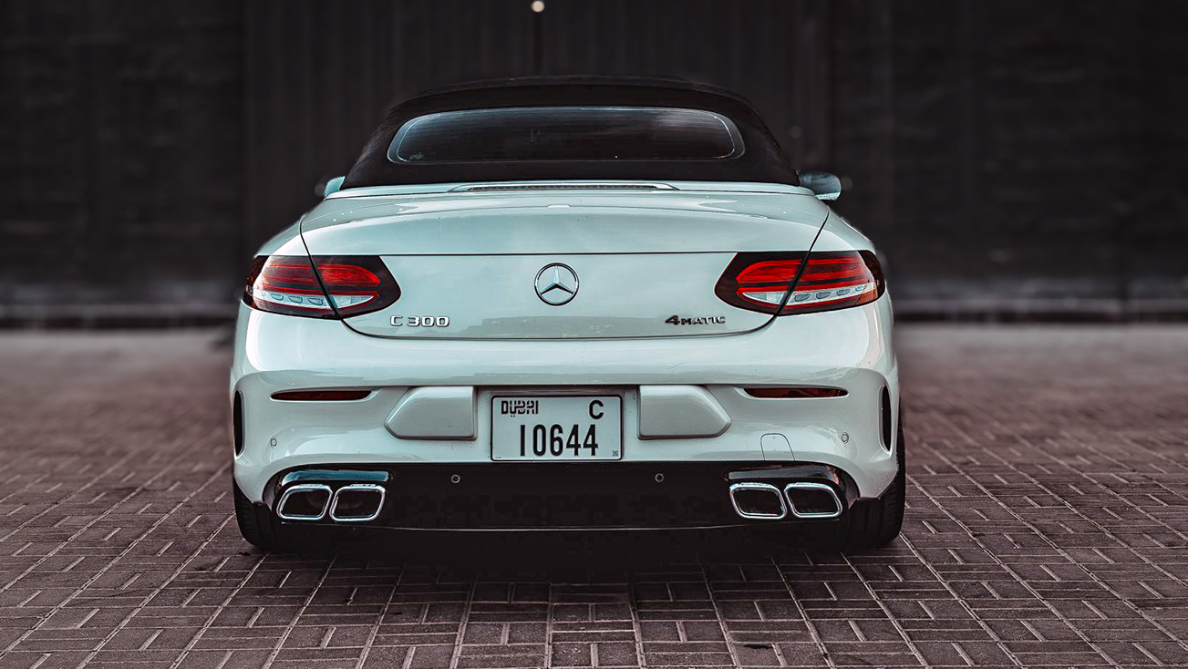 Mercedes C-Class 2023 photo 4