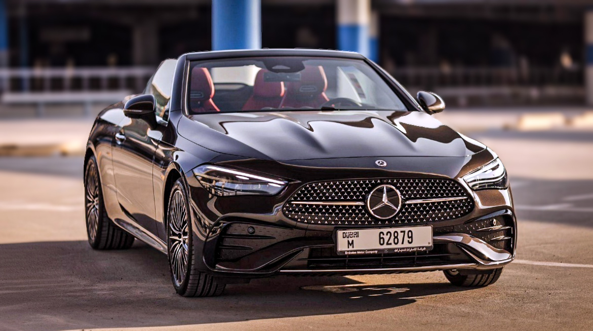 Mercedes C-Class 2025 photo 6