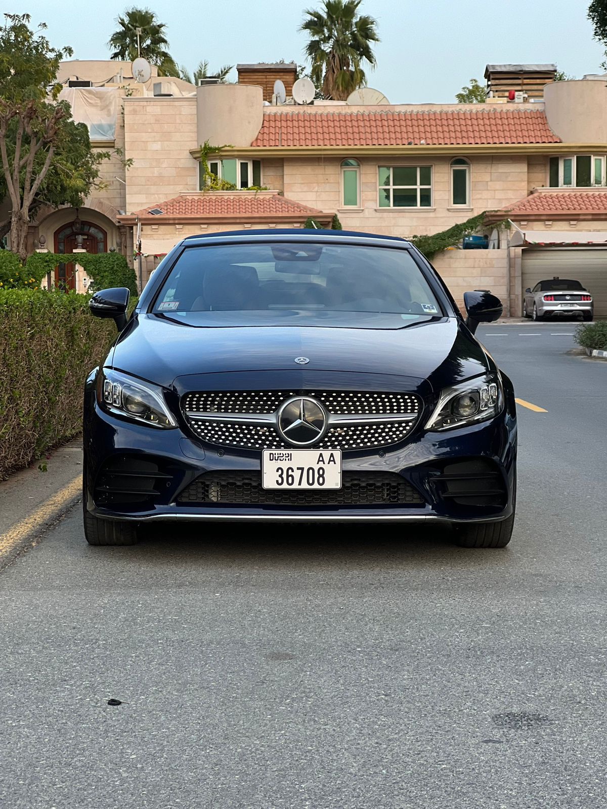 Mercedes C-Class 2023 photo 2