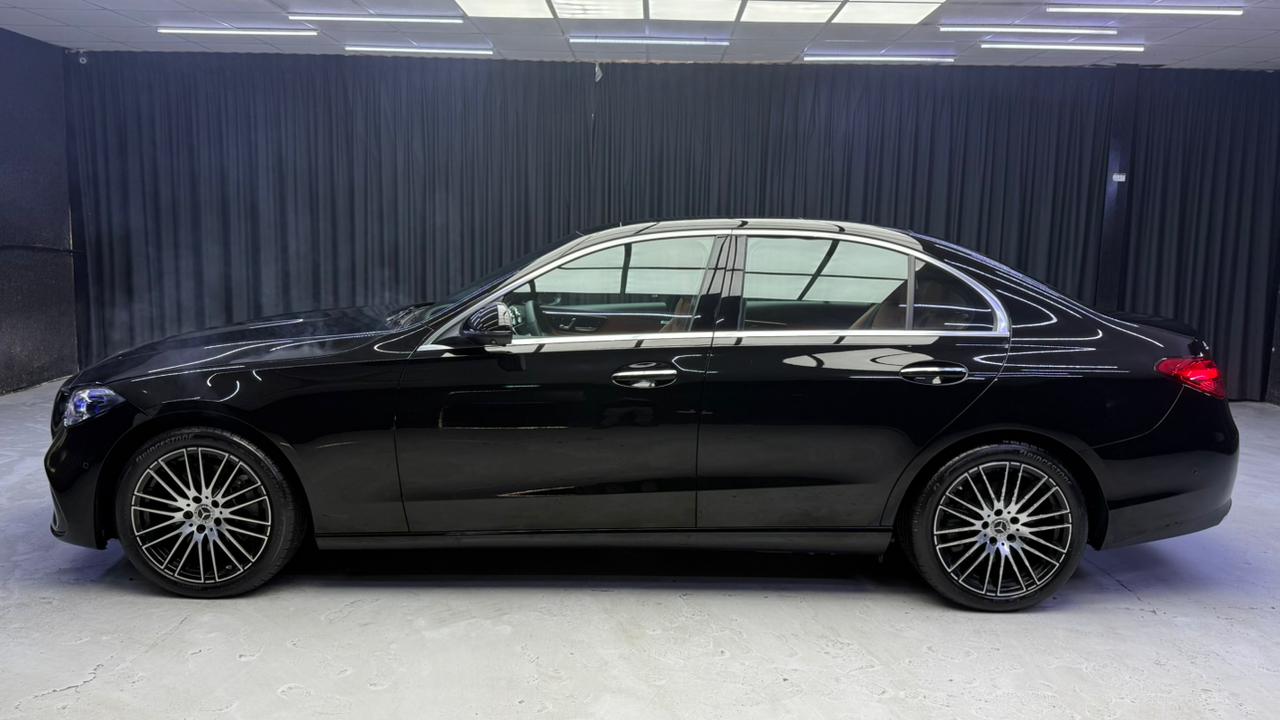 Mercedes C-Class 2025 photo 4