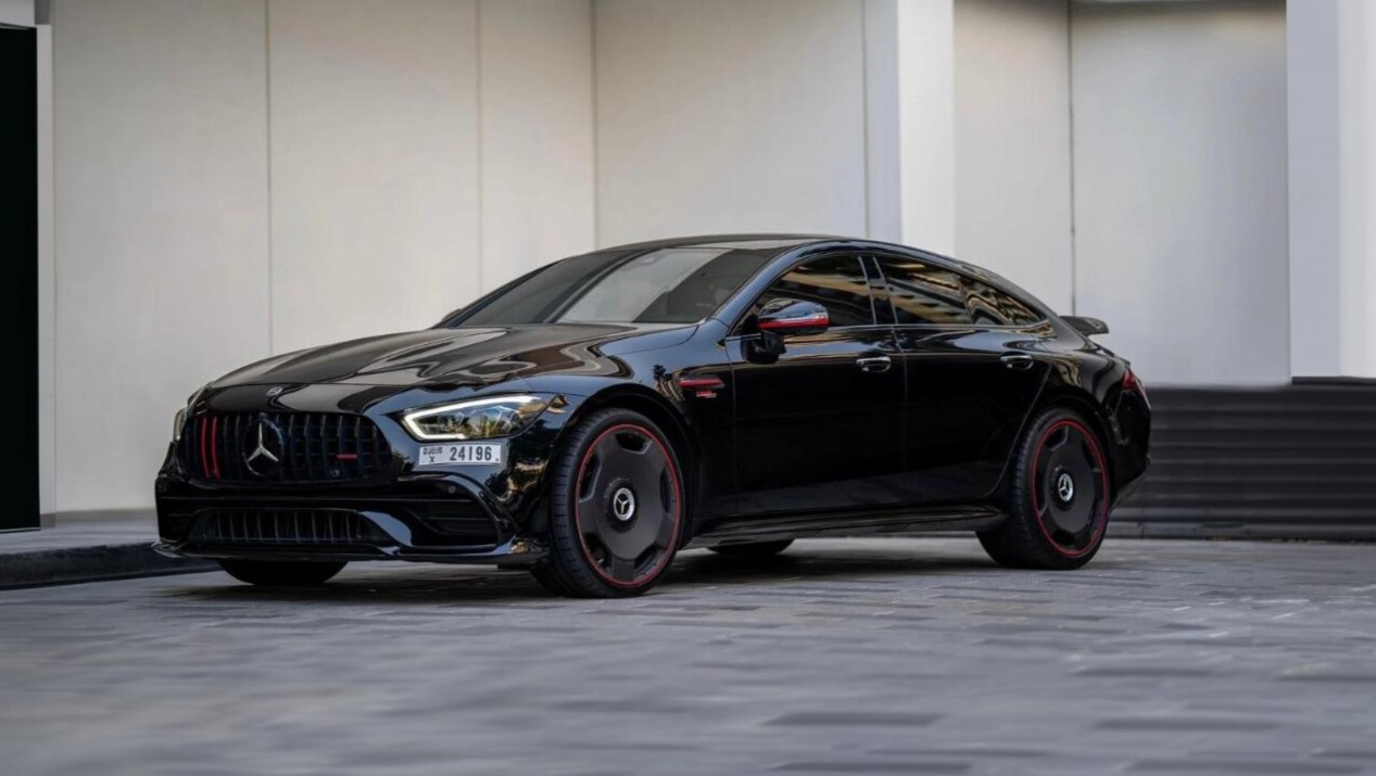 Mercedes AMG GT 53 2024