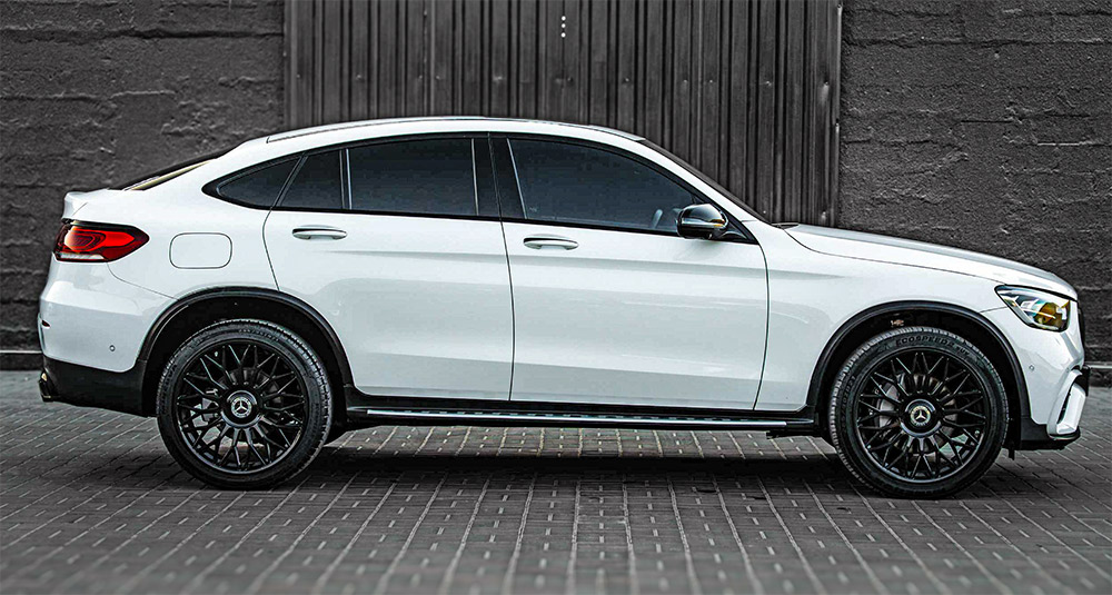 Mercedes GLC 300 AMG 2023 photo 2