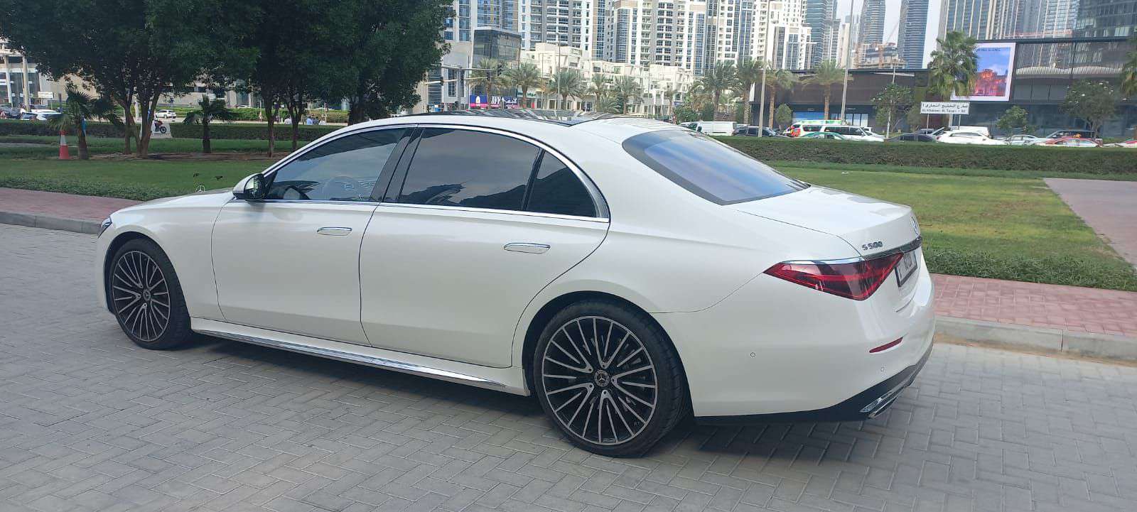 Mercedes S-Class 2022 photo 2