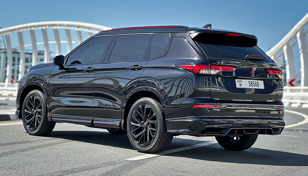 Mitsubishi Outlander 2024 photo 3