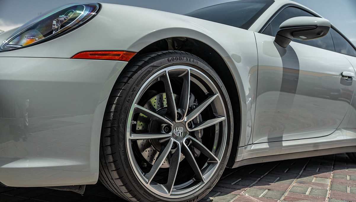 Porsche 911 Carrera 2025 photo 3