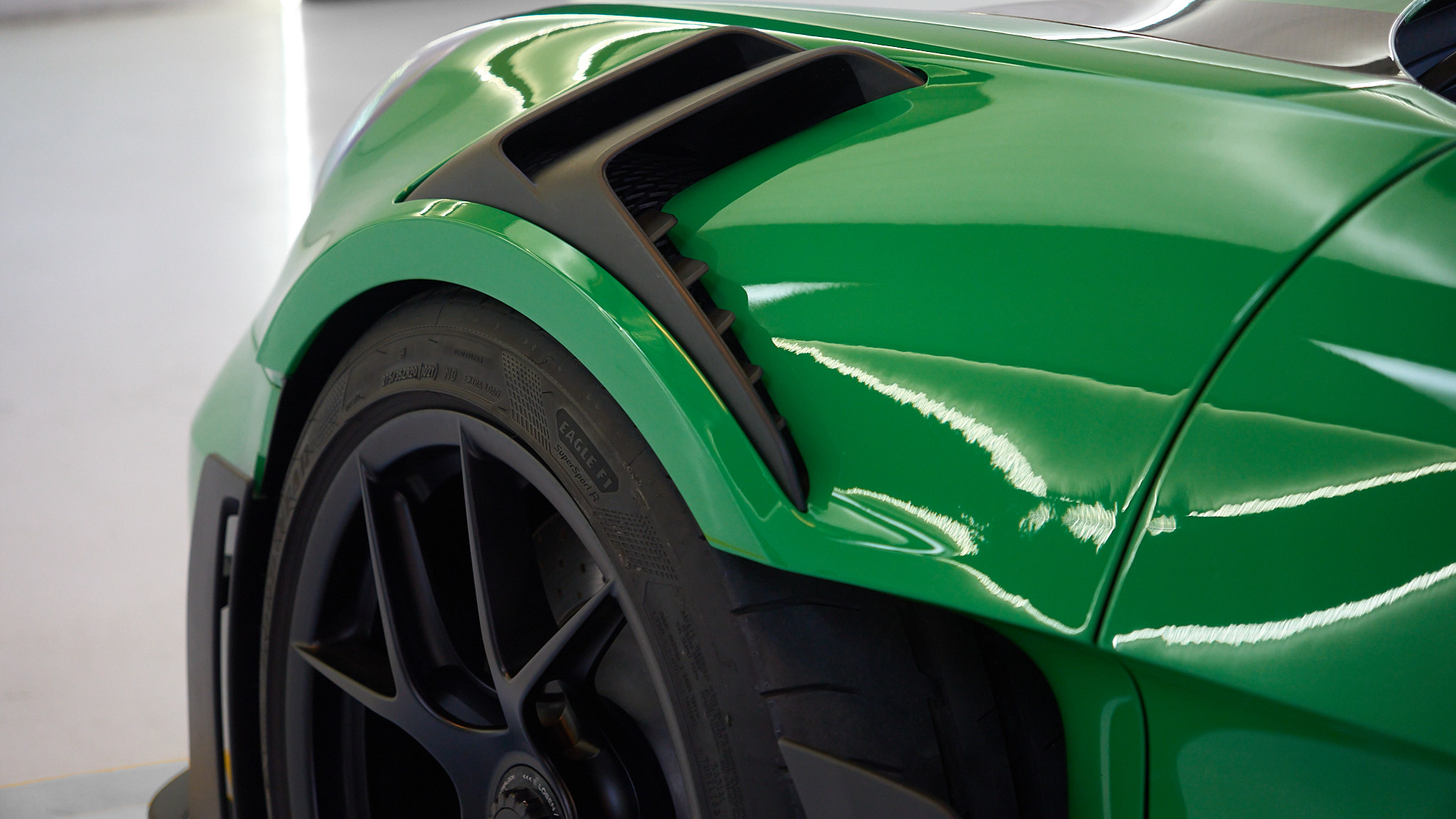 Porsche 911 GT-3 2024 photo 7