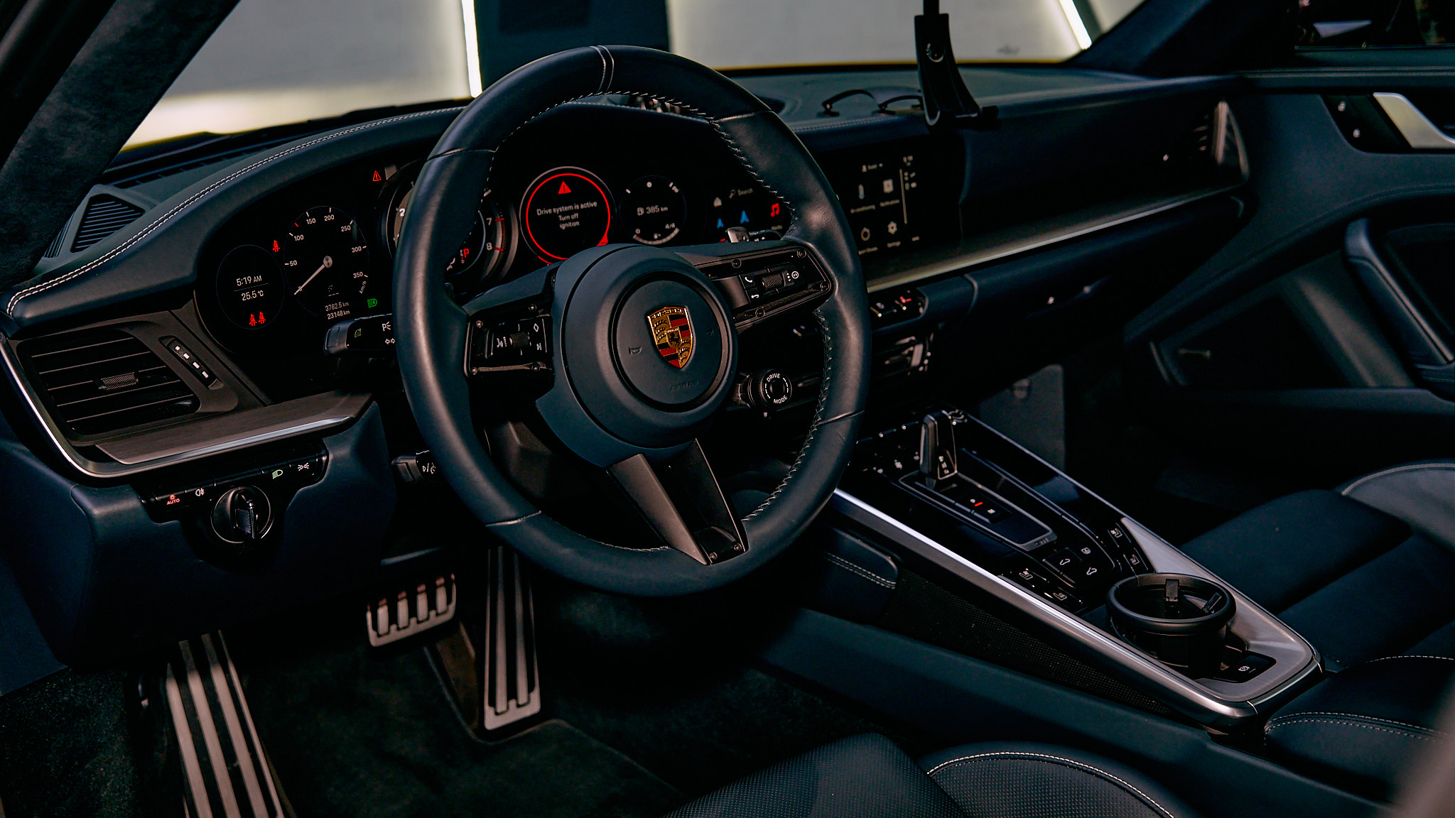 Porsche 911 Turbo S 2024 photo 7