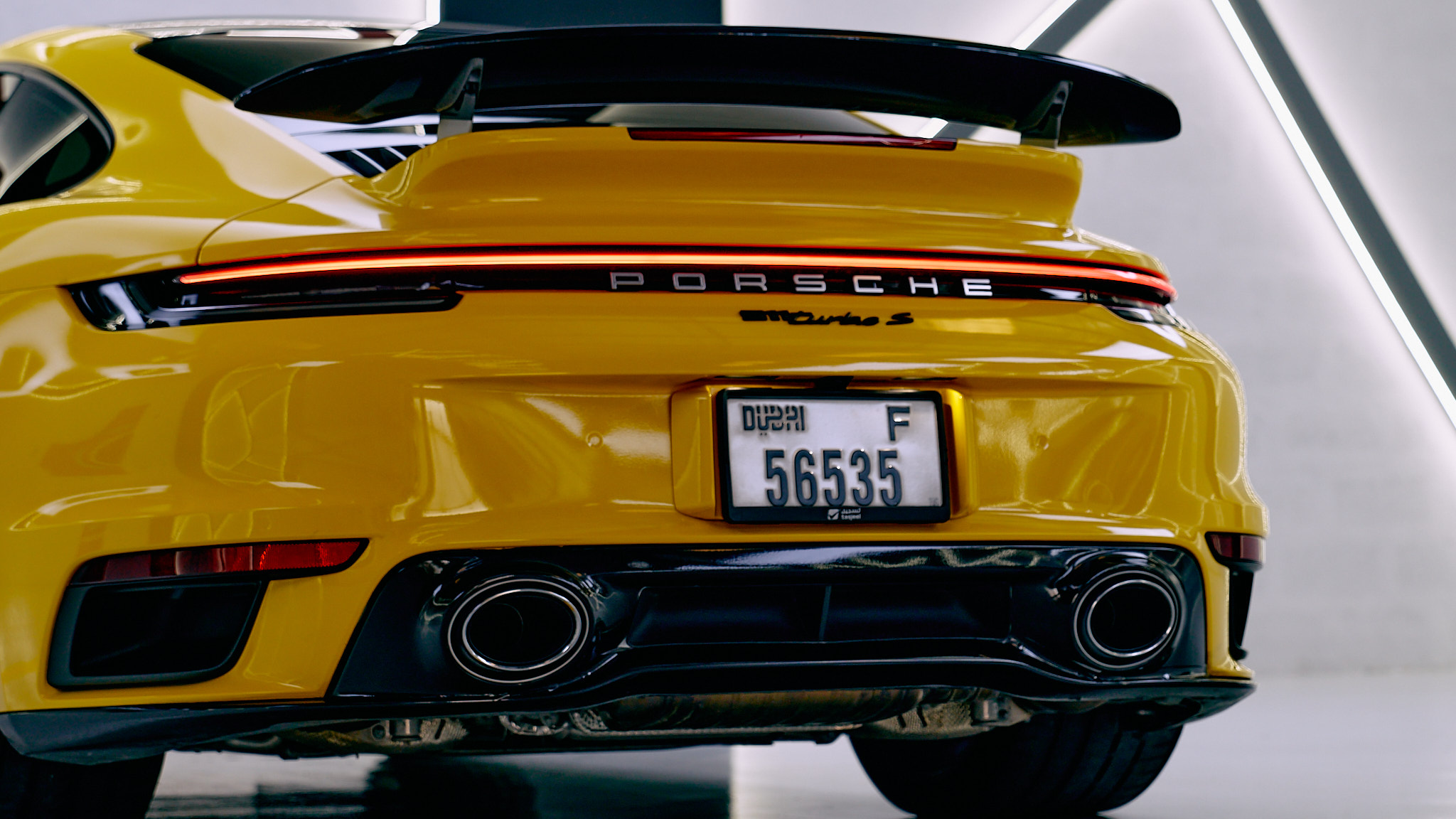 Porsche 911 Turbo S 2024 photo 3