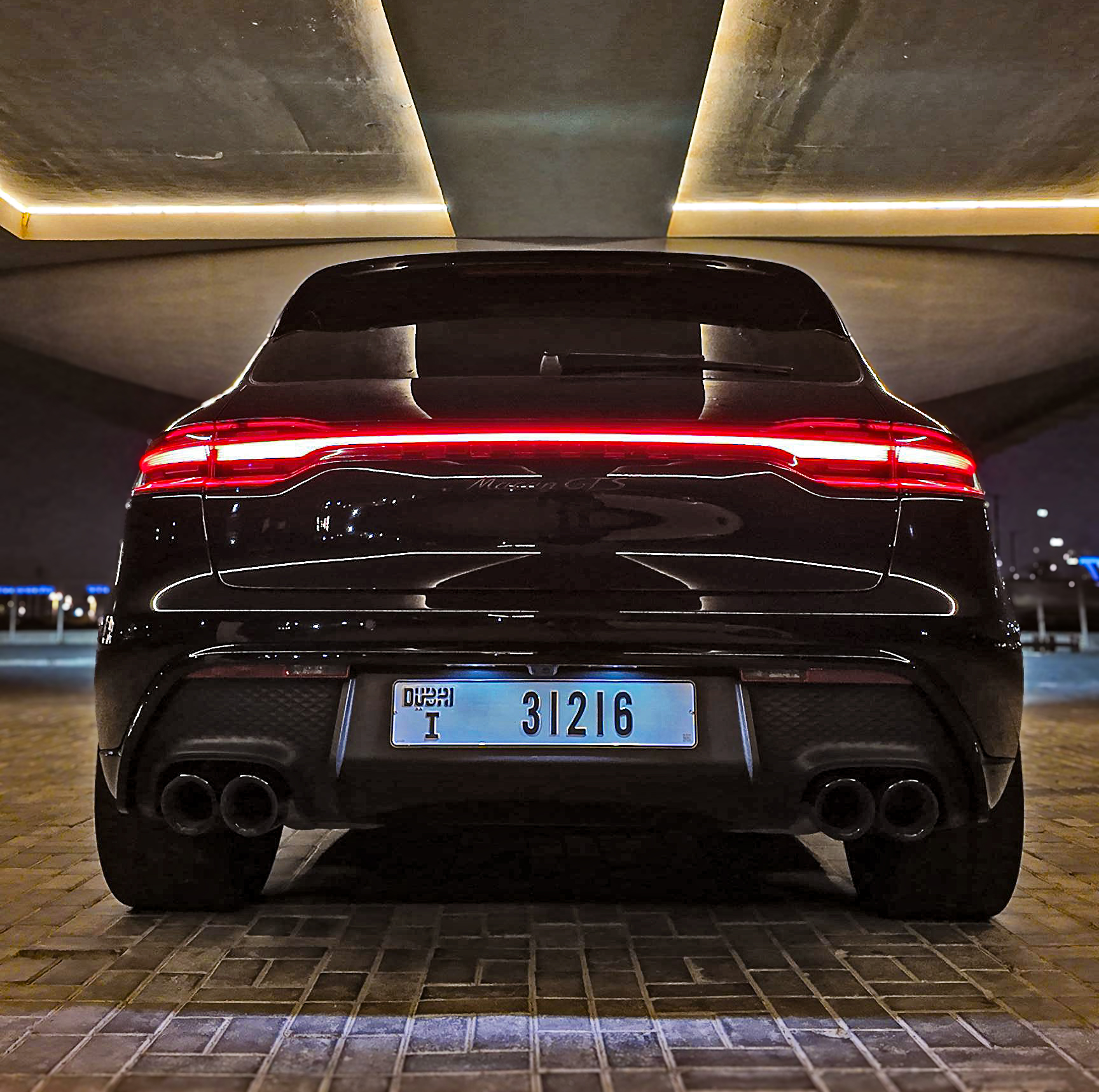 Porsche Macan GTS 2023 photo 2