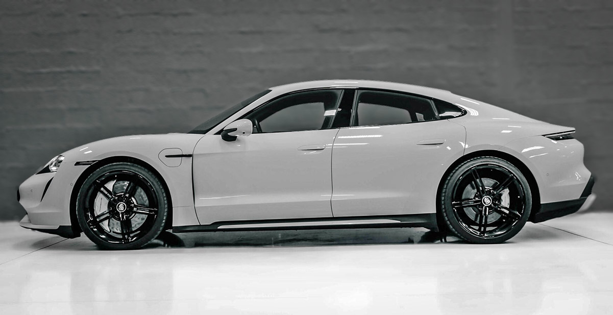 Porsche Taycan 2024 photo 2