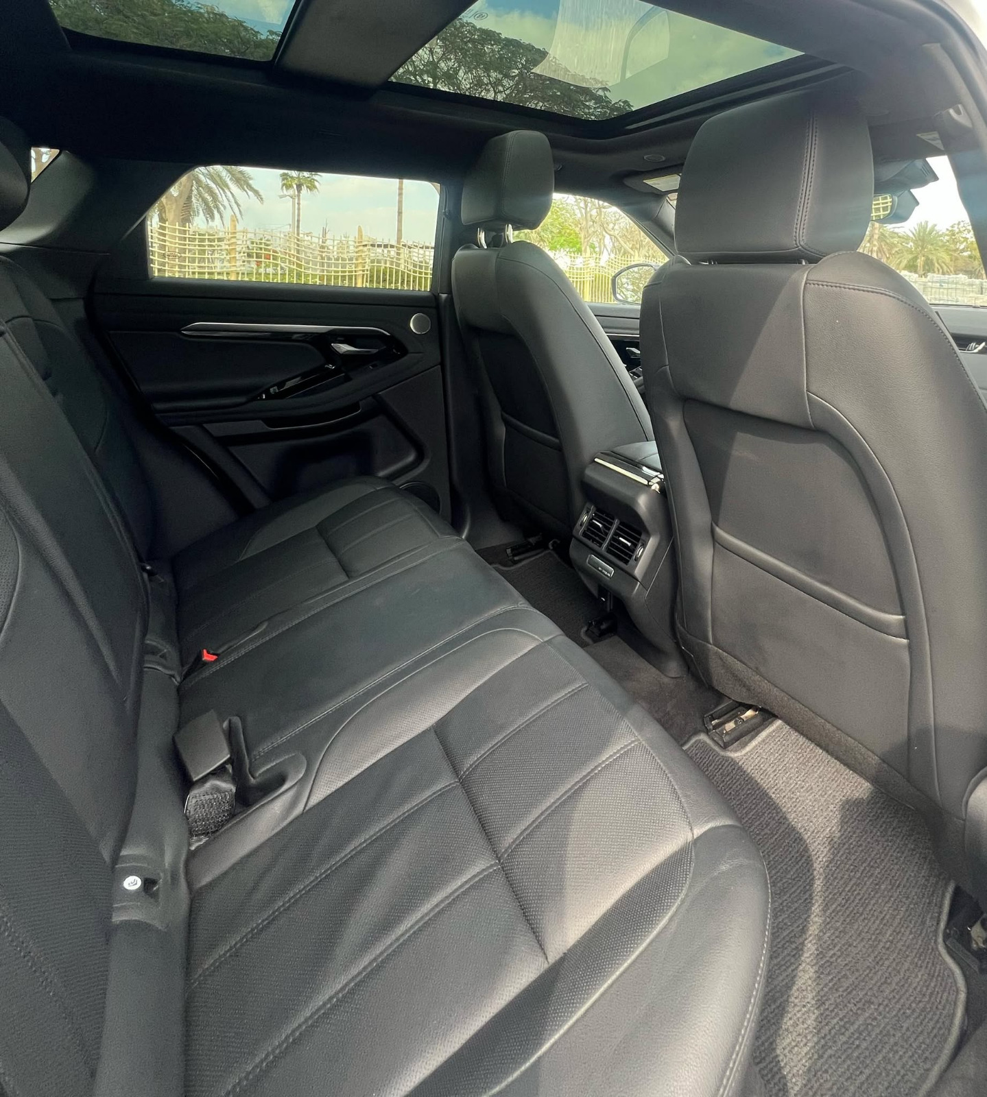 Range Rover Evoque 2025 photo 5