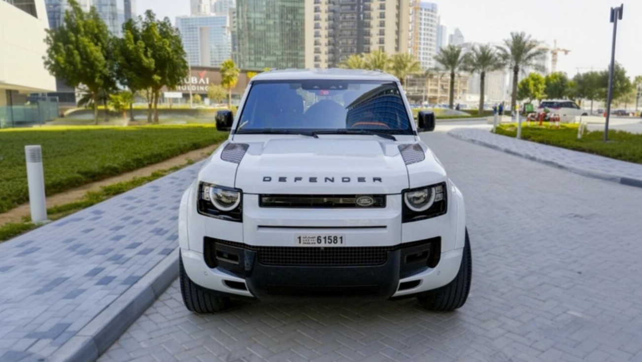Range Rover Defender 2023 photo 2