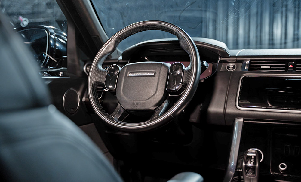 Range Rover SVR 2022 photo 7