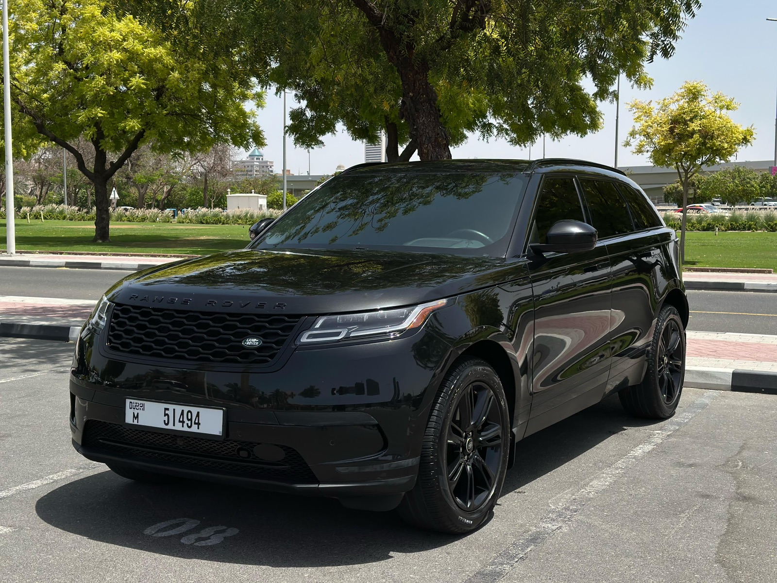 Range Rover Velar 2022 photo 2
